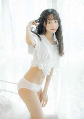 中原女警